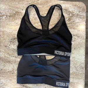 2 sports bras